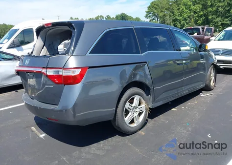 2013 Honda Odyssey Touring/Touring Elite z USA, uszkodzony, nr VIN 5FNRL5H91DB039542